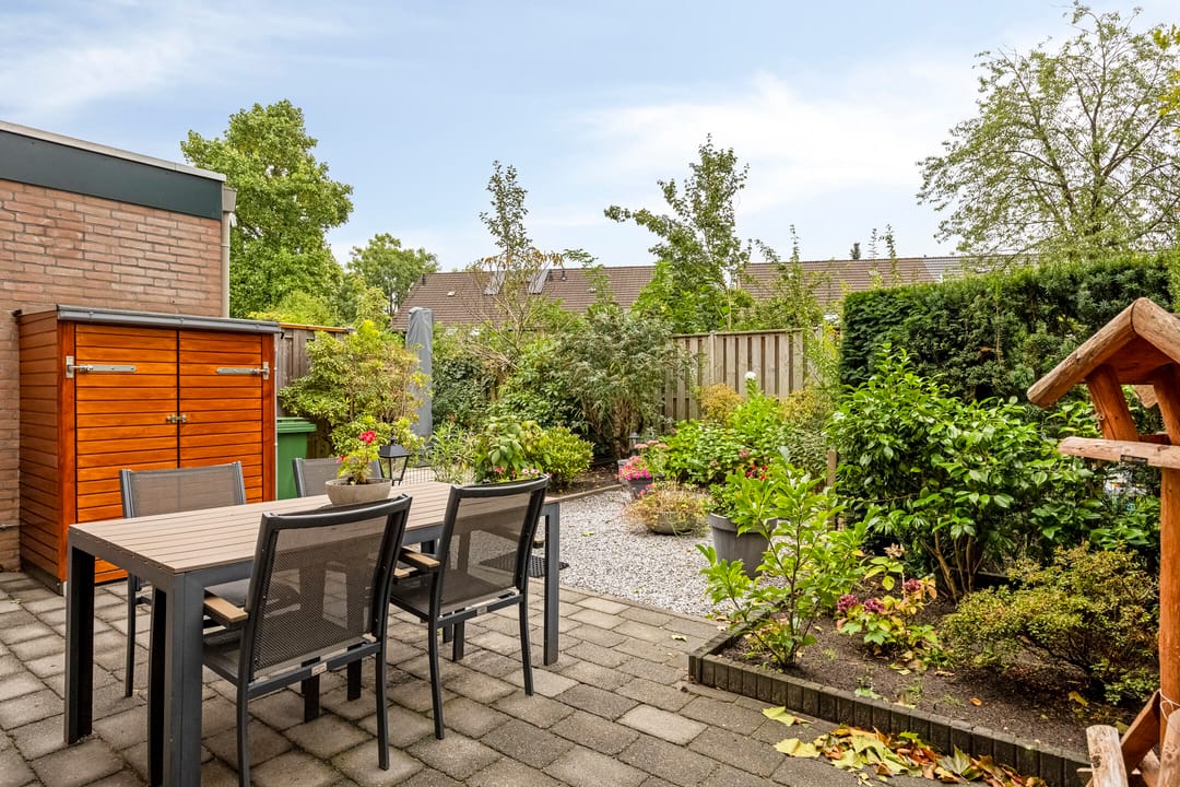 Photo 11 of Van Gentswei 6