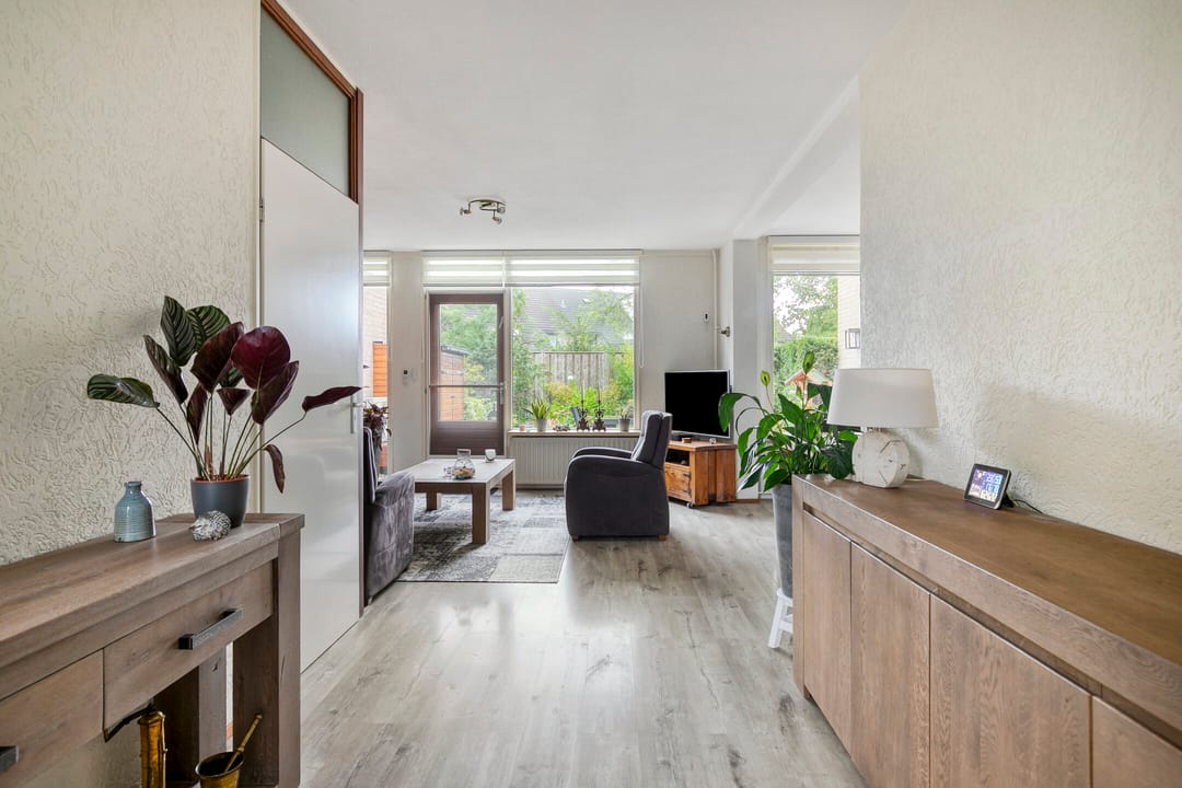 Photo 16 of Van Gentswei 6