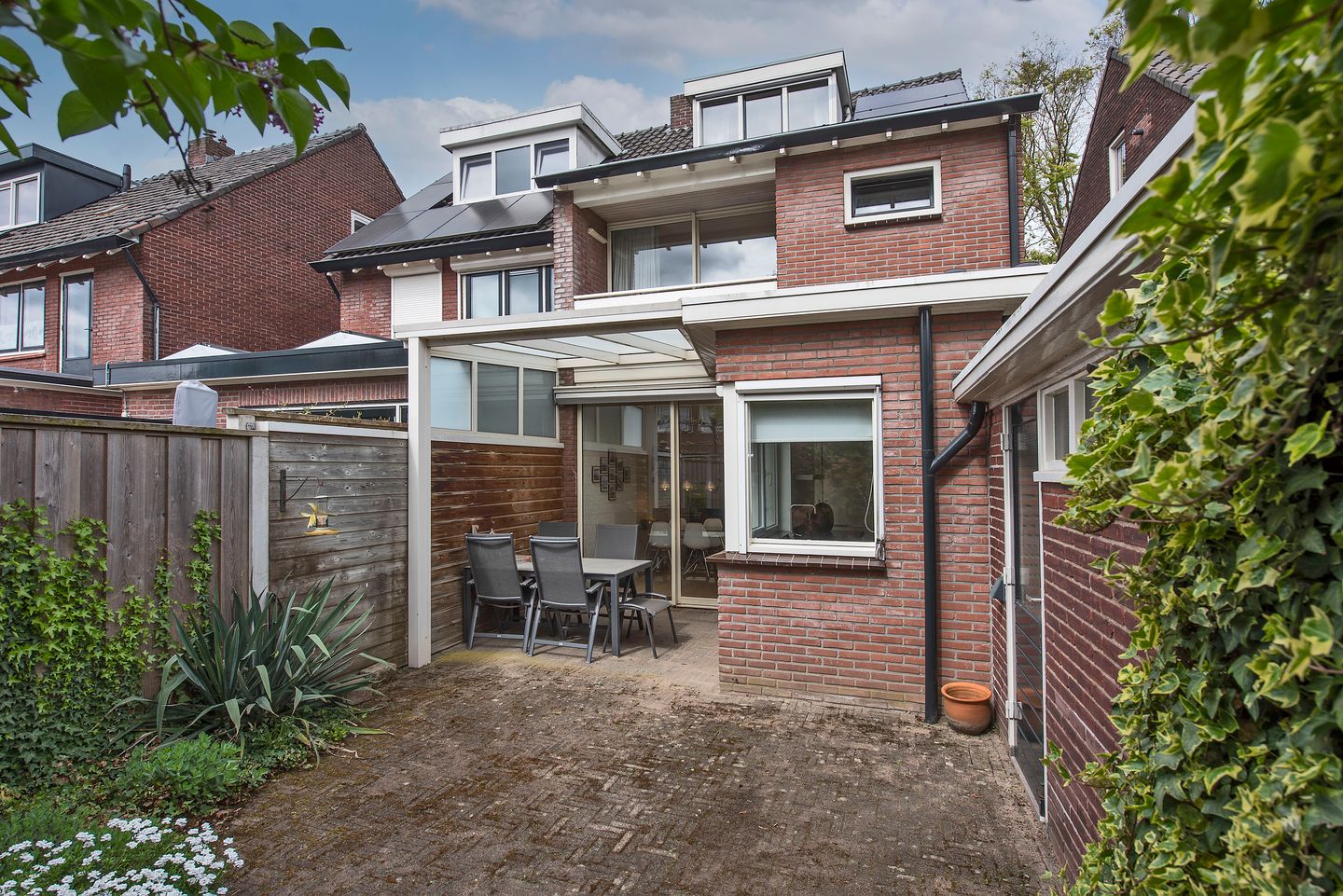 Foto 34 van Rozenstraat 9