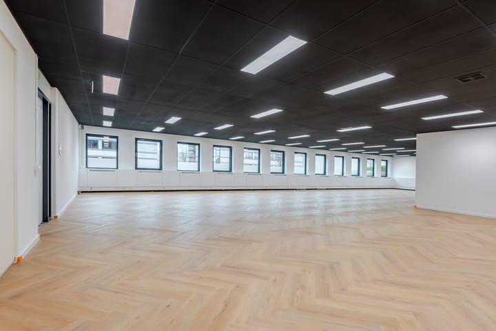 Versterkerstraat 8, Almere