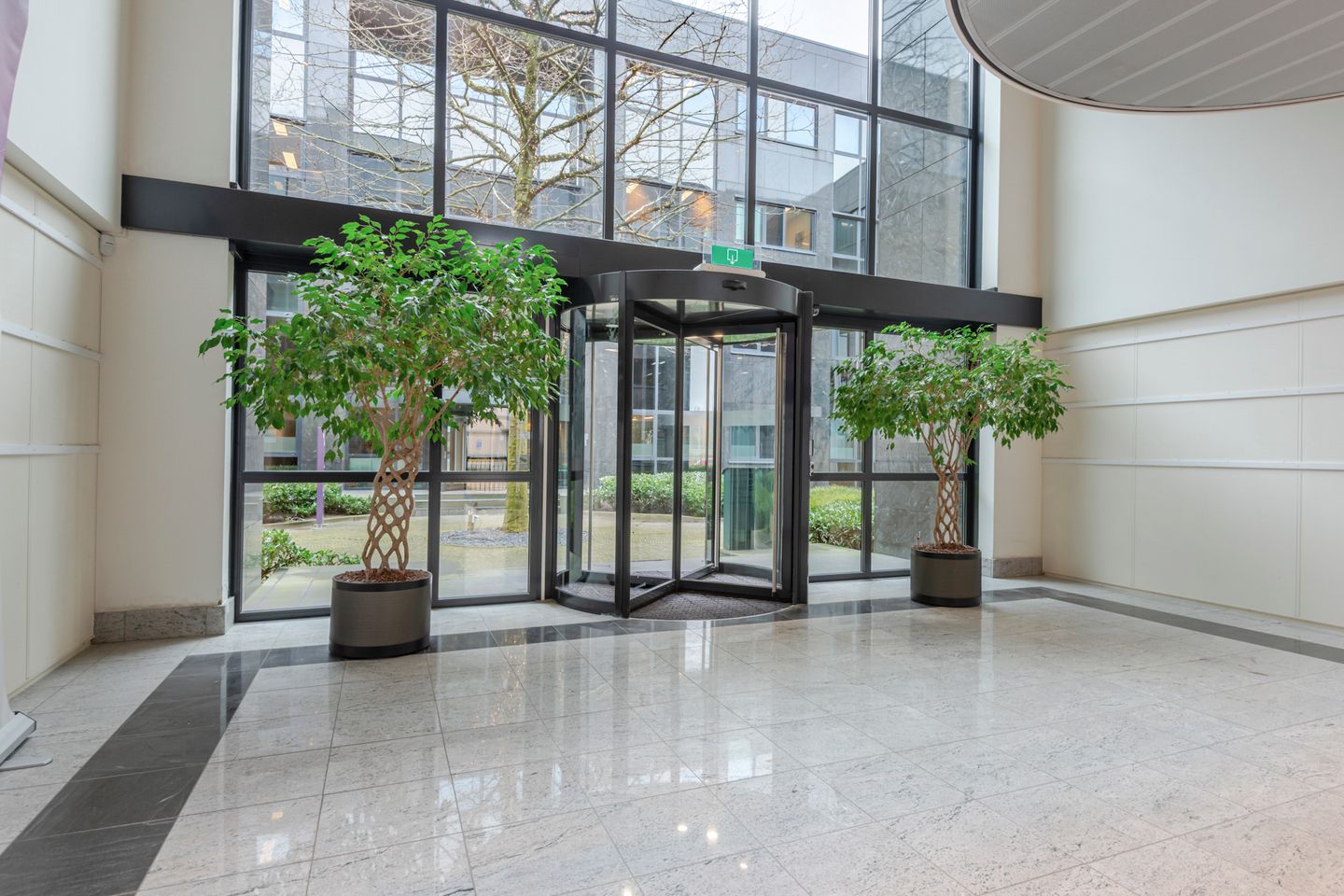 View photo 4 of Versterkerstraat 8