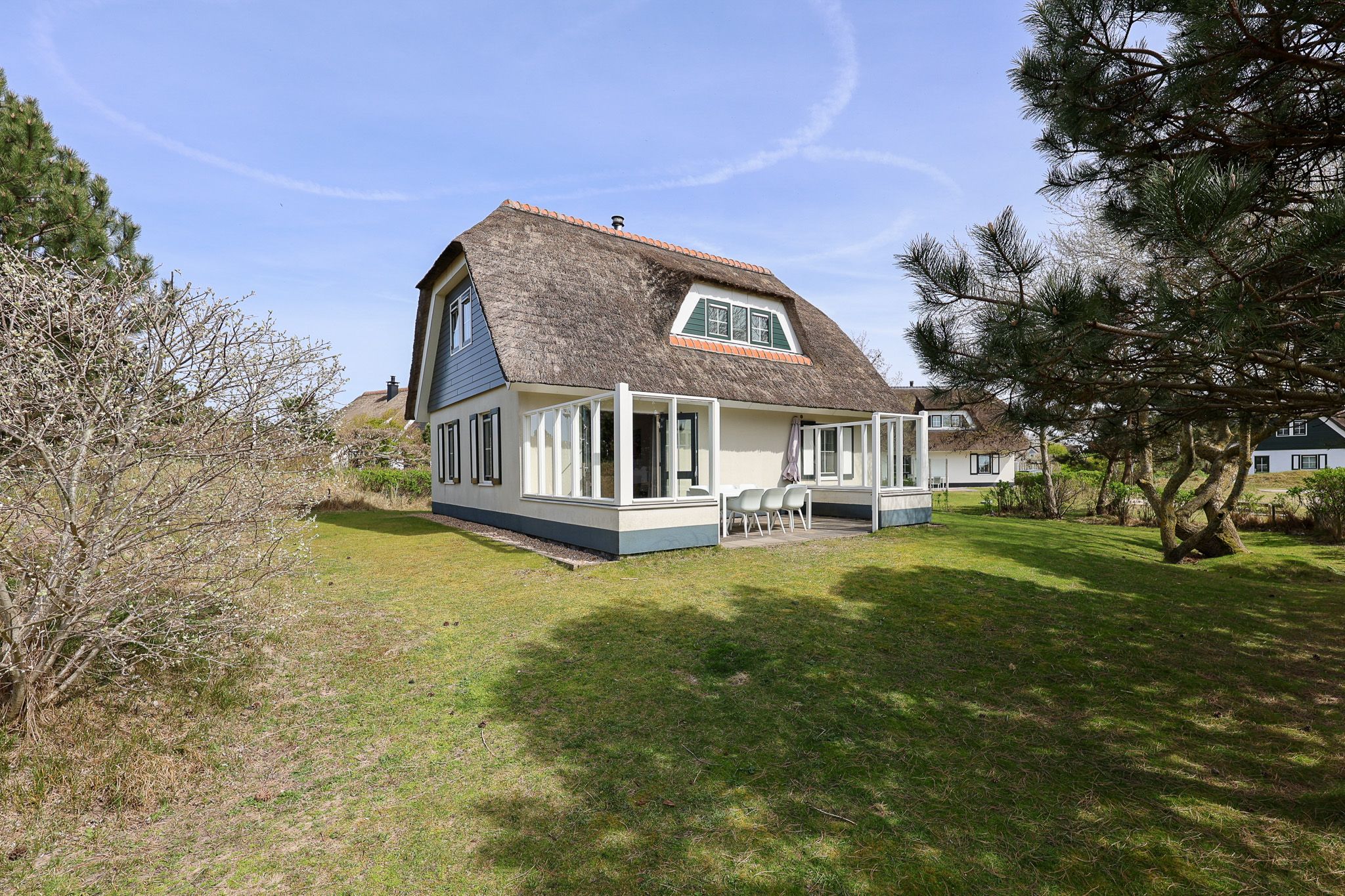 4-bedroom freehold villa in Hollum — photo 1 of 5