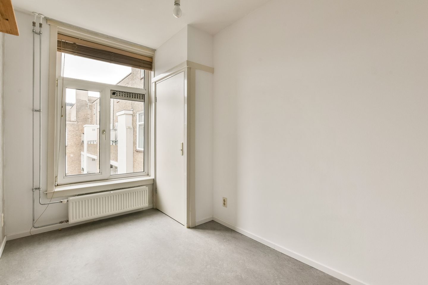 Photo 10 of Turnerstraat 24-3