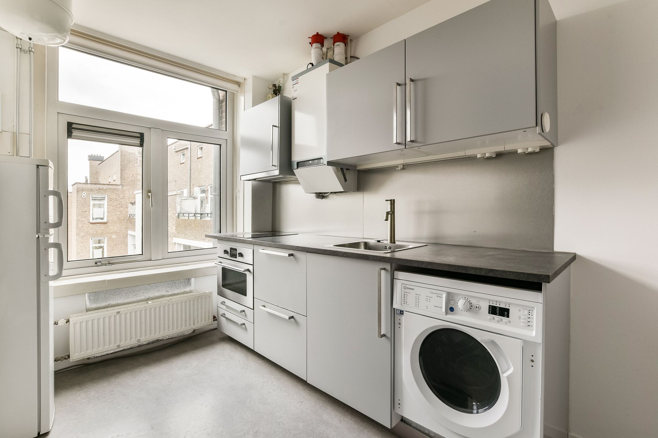 Photo 6 of Turnerstraat 24-3