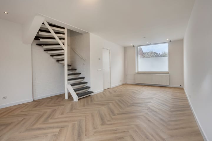 Photo 2 of Carmelitessenstraat 37