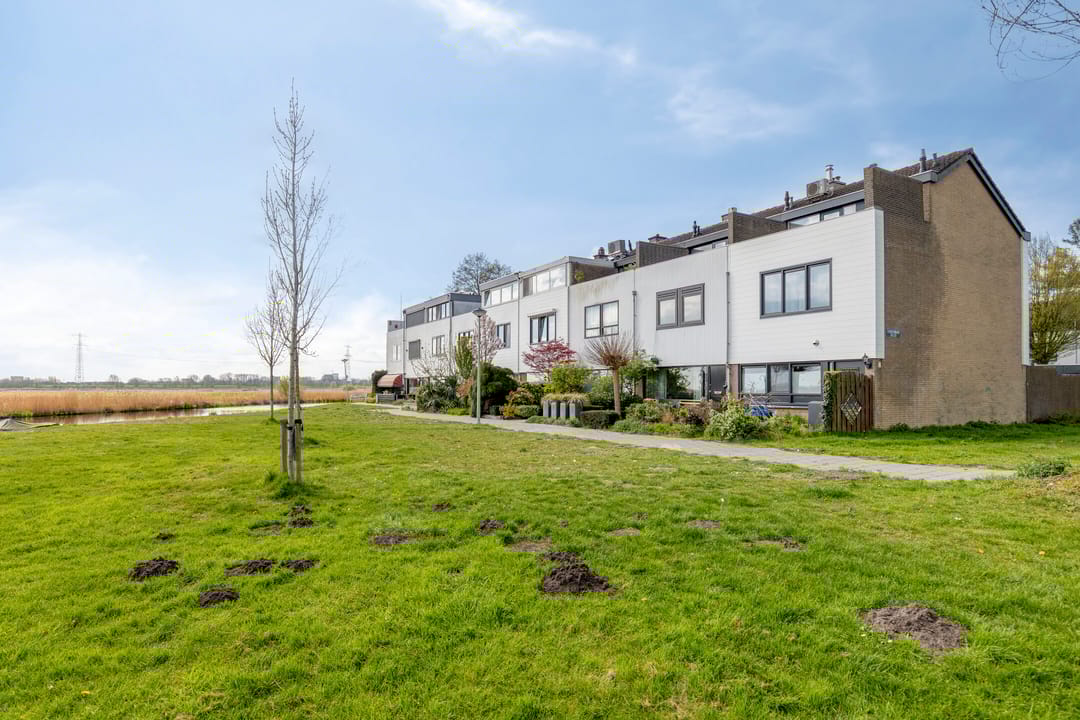 Photo 8 of Stoutenburg 32