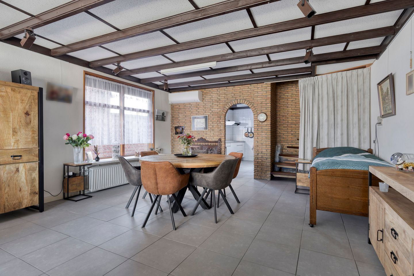 Foto 10 van Antwerpsestraatweg 85