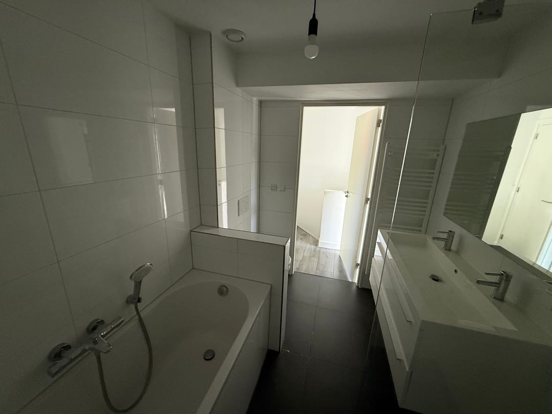 Foto 13 van Laarderweg 6-A