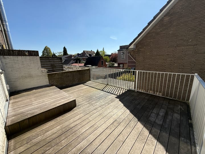 Foto 3 van Laarderweg 6-A