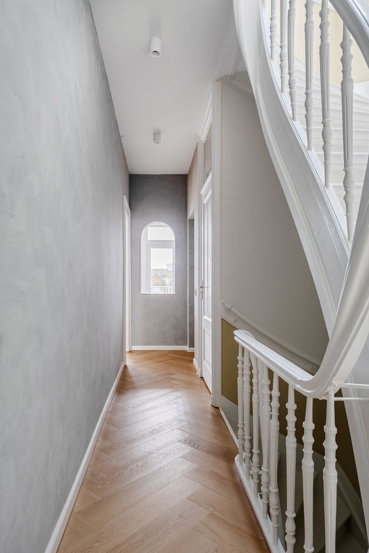 Foto 27 van Mathenesserlaan 272-D