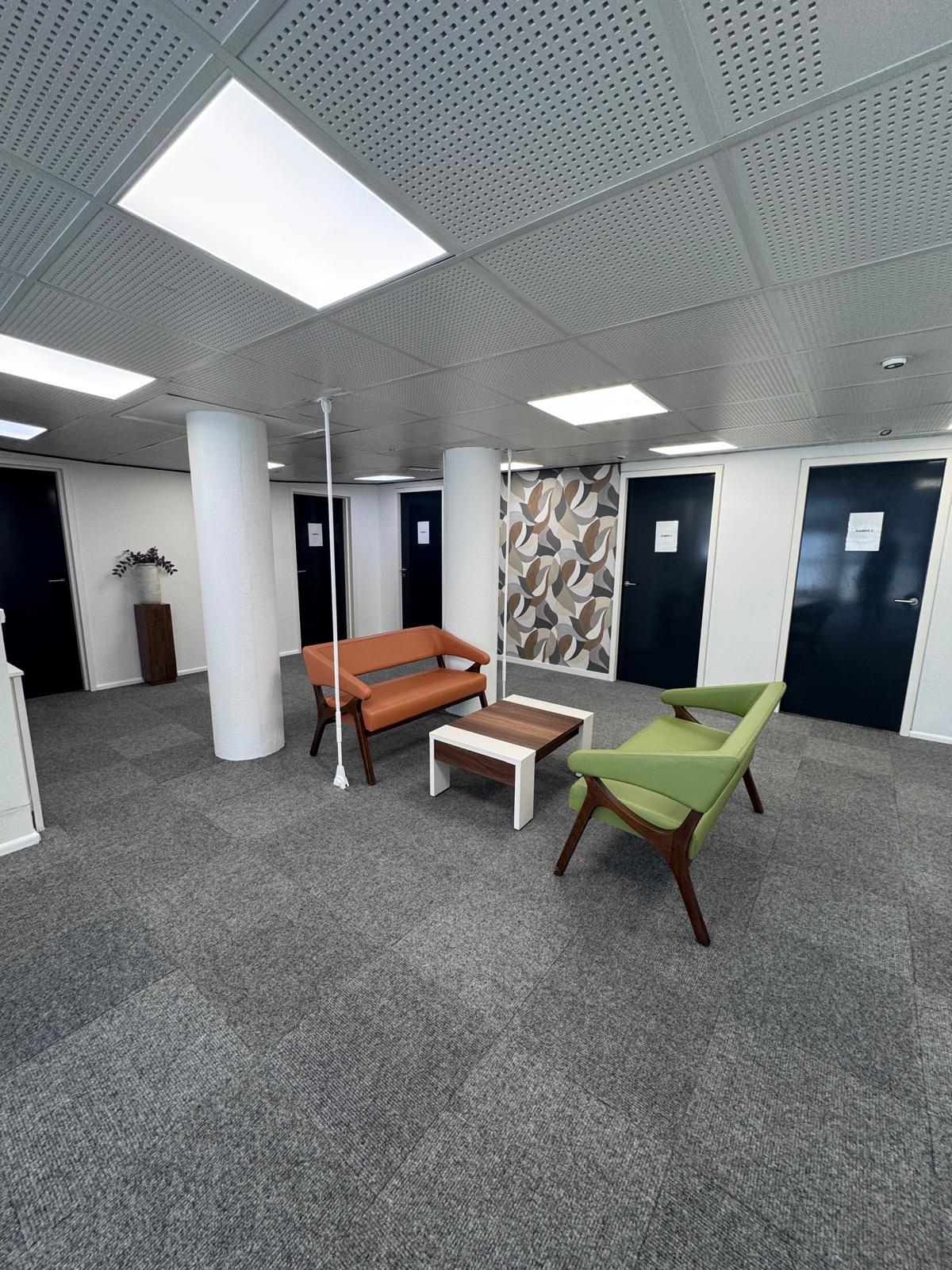 Bekijk foto 3 van Zuidplein 113-A