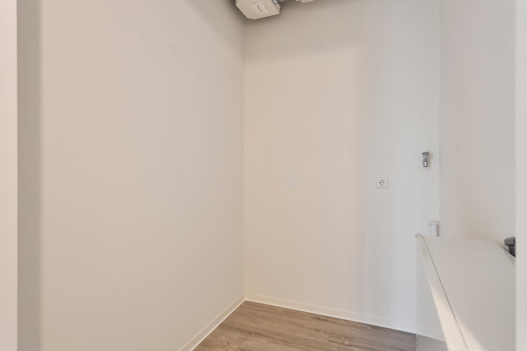 Foto 16 van Osdorpplein 925