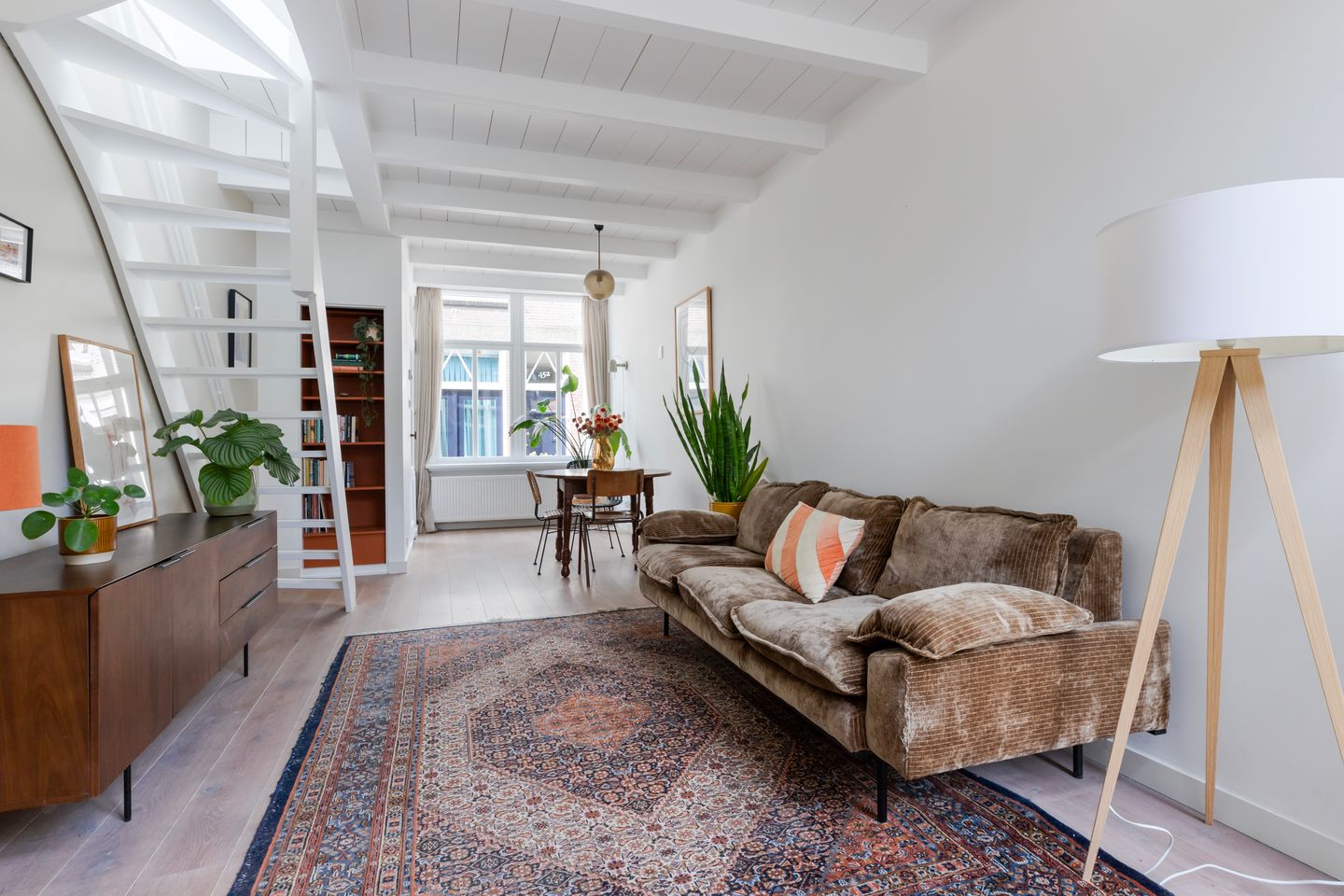 Foto 14 van Lange Dwarsstraat 42