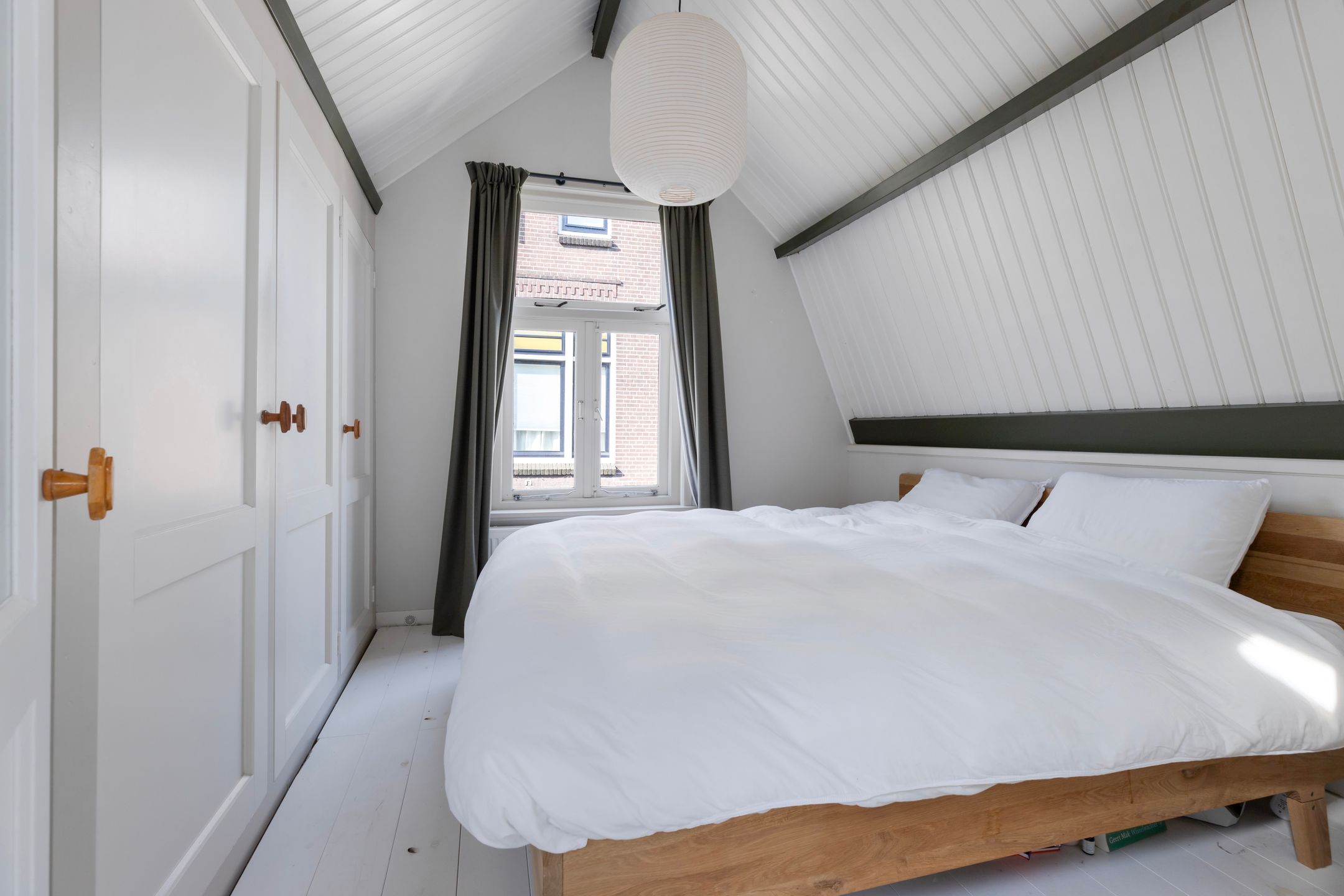 Foto 30 van Lange Dwarsstraat 42