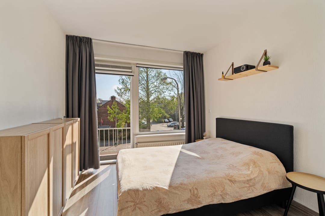 Foto 22 van Juliana van Stolberglaan 44