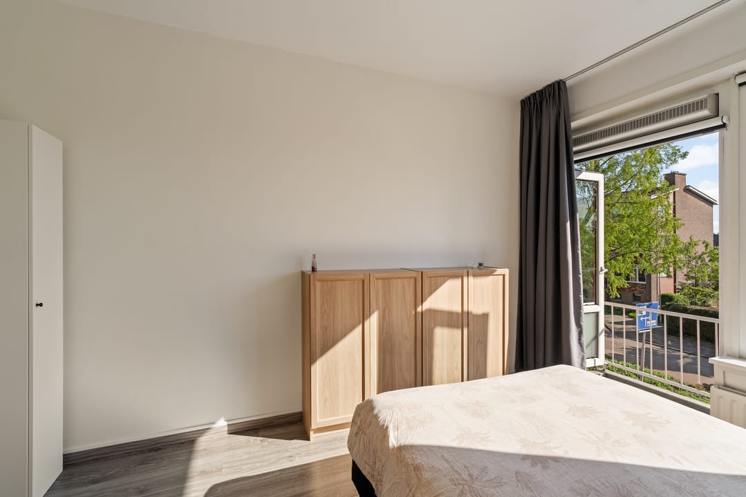 Foto 23 van Juliana van Stolberglaan 44