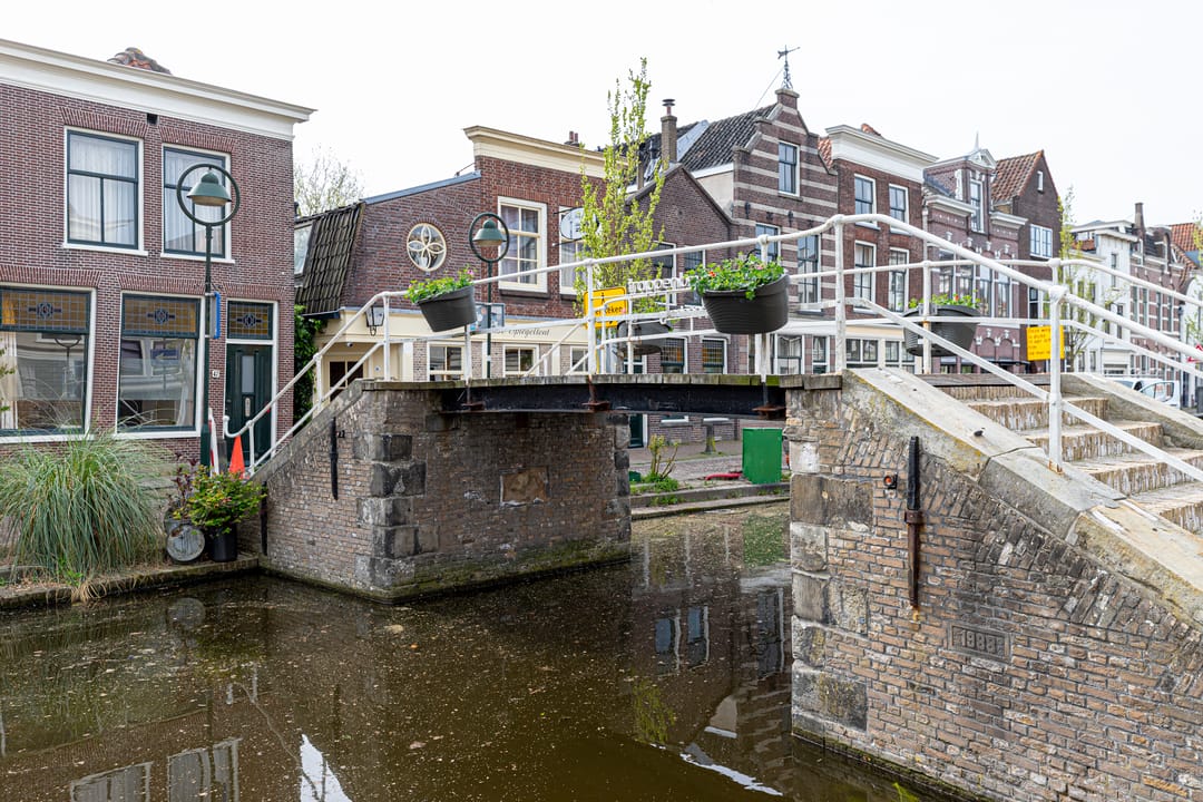 Foto 62 van Lange Dwarsstraat 42