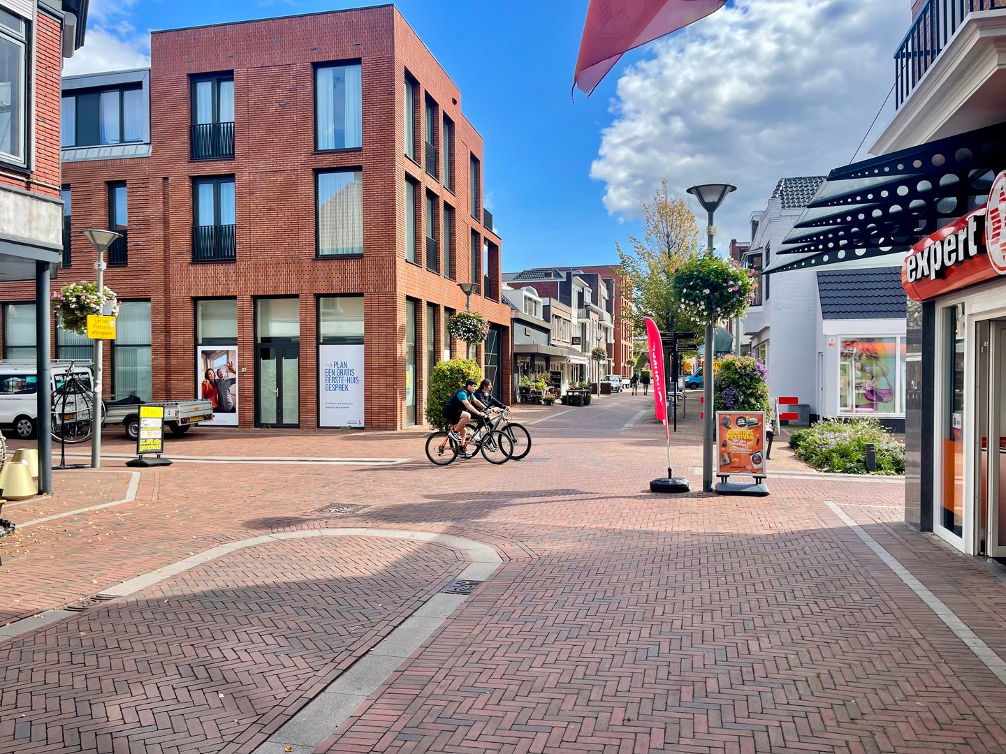 View photo 5 of Waterstraat 37