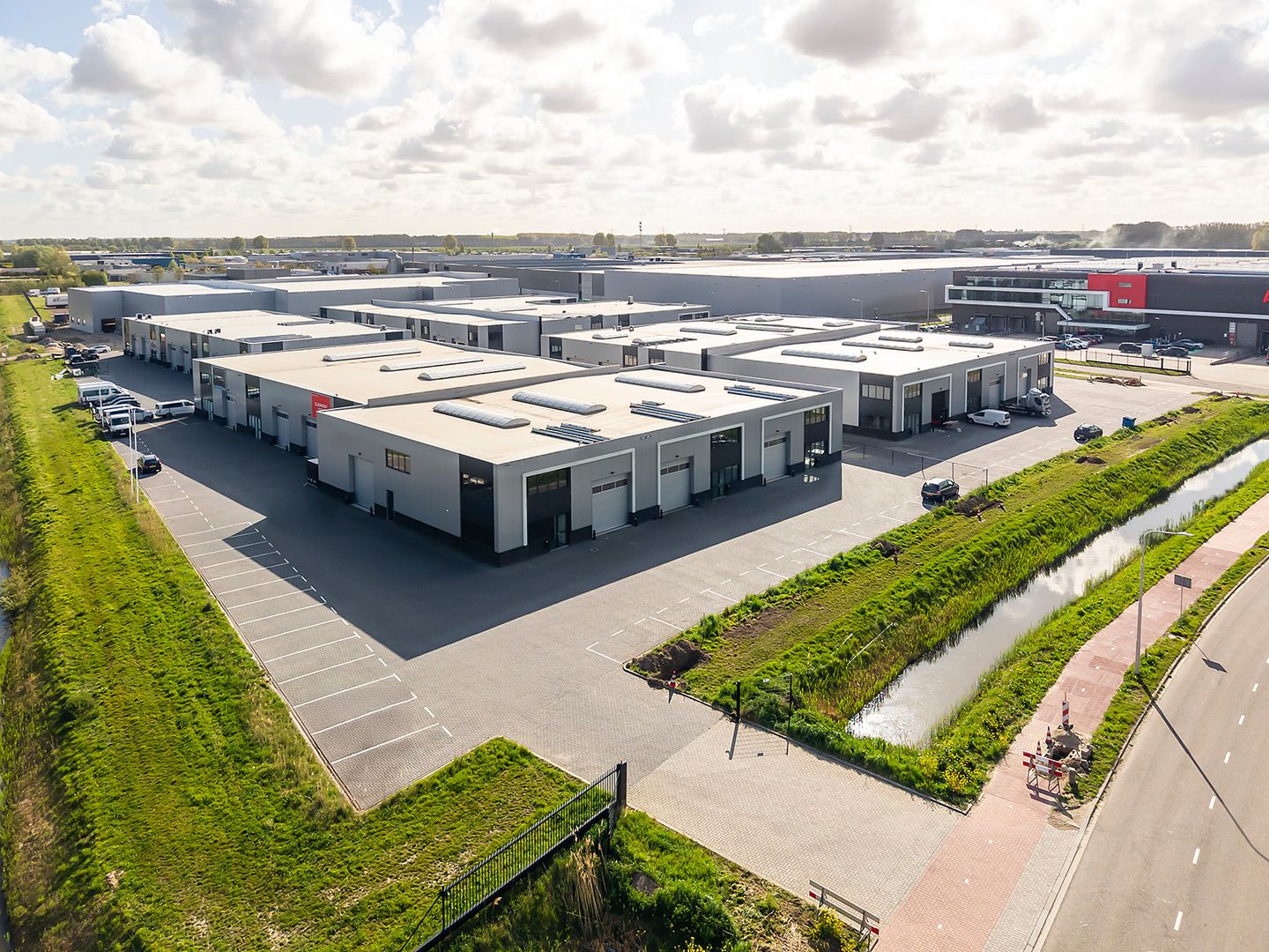 Bekijk foto 1 van Marconiweg 36