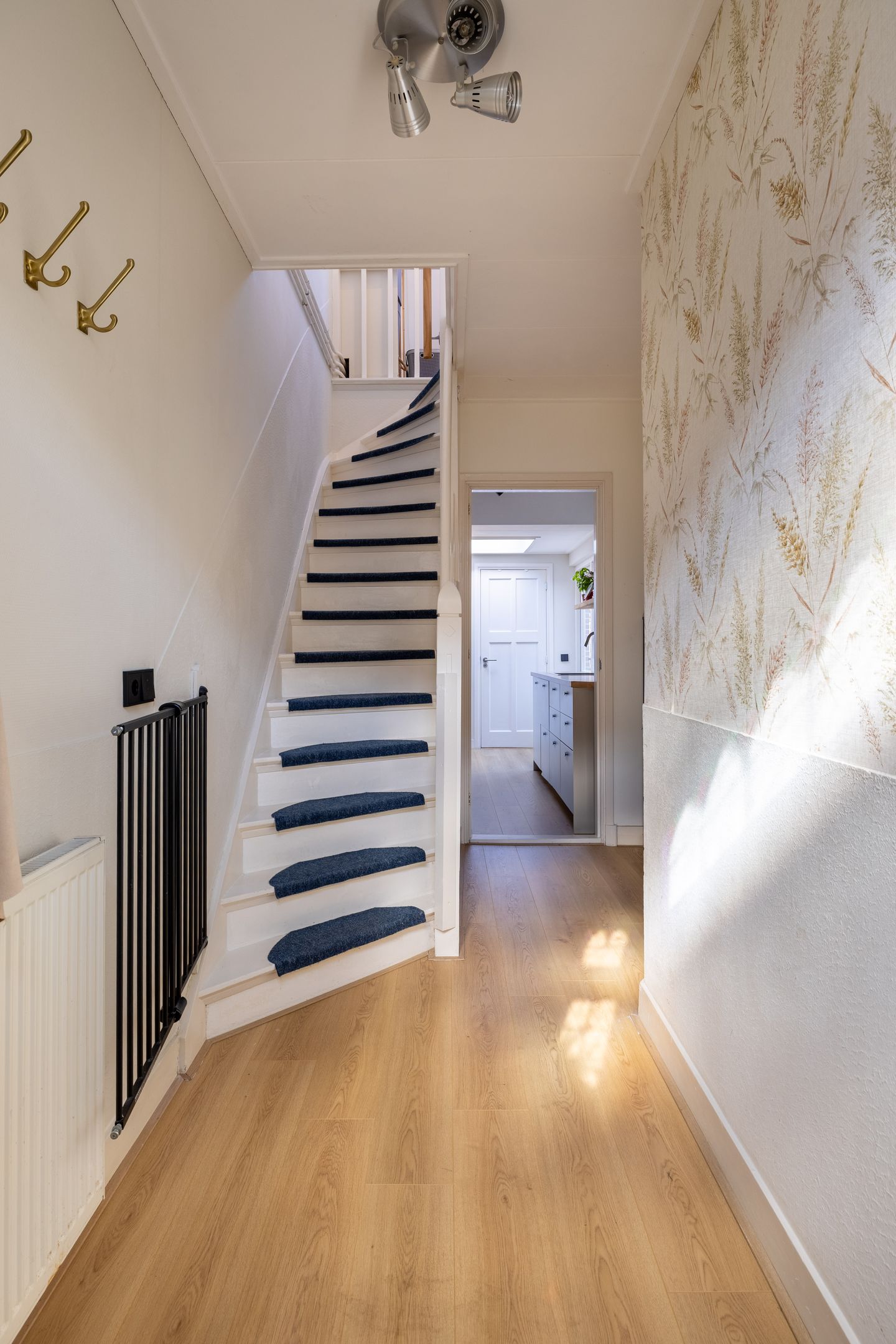 Photo 10 of Mesdagstraat 8