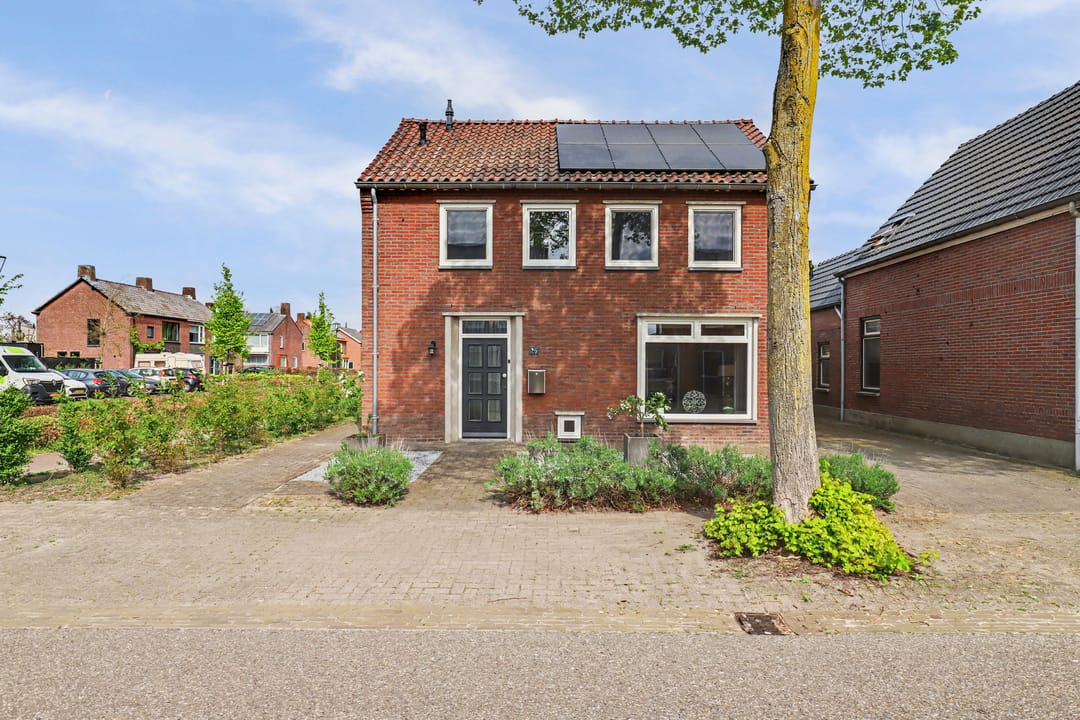 Photo 56 of Molenstraat 25