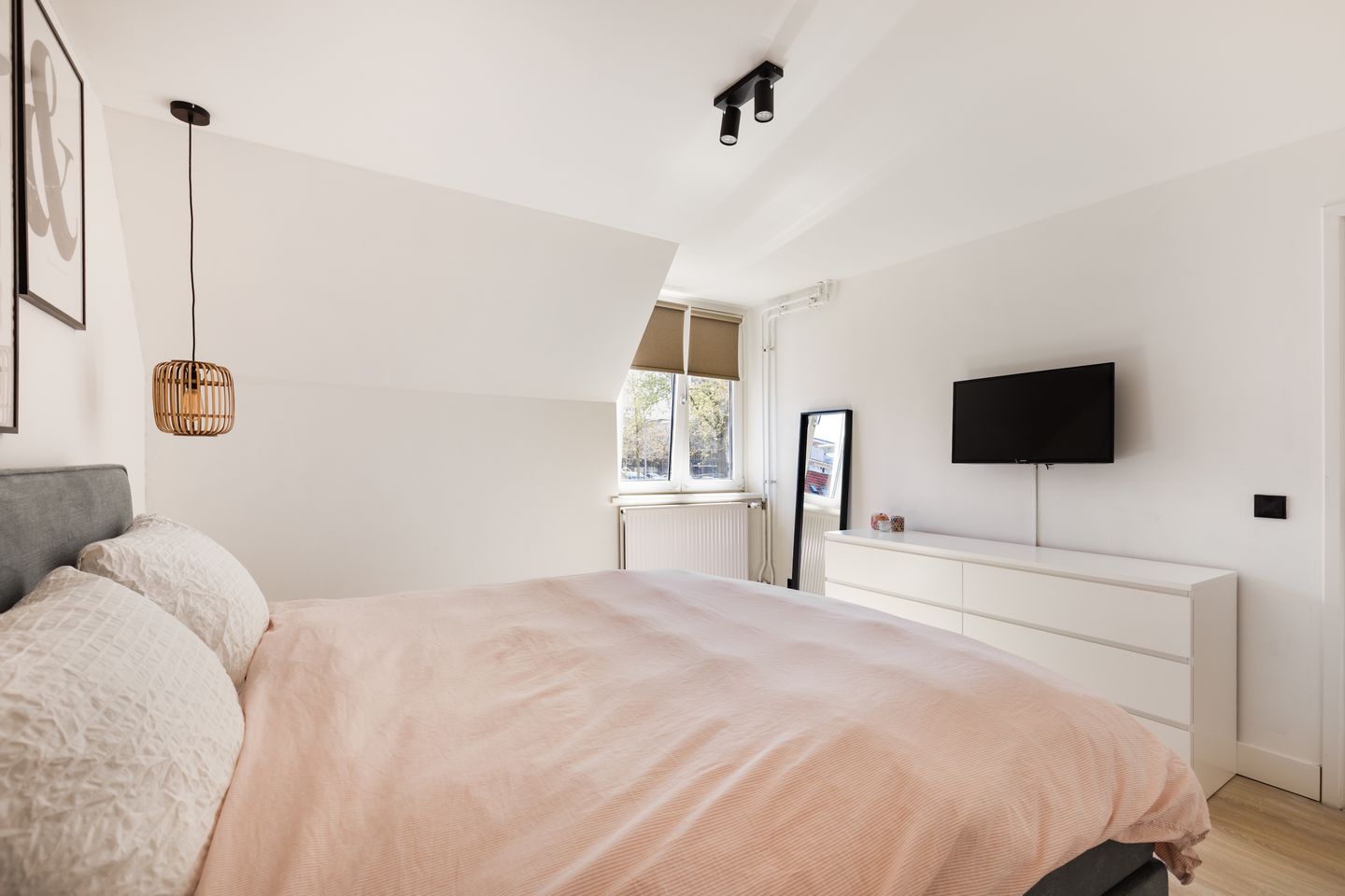 Foto 14 van Utrechtlaan 6