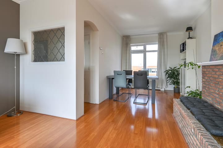 Photo 2 of Linnaeusstraat 129