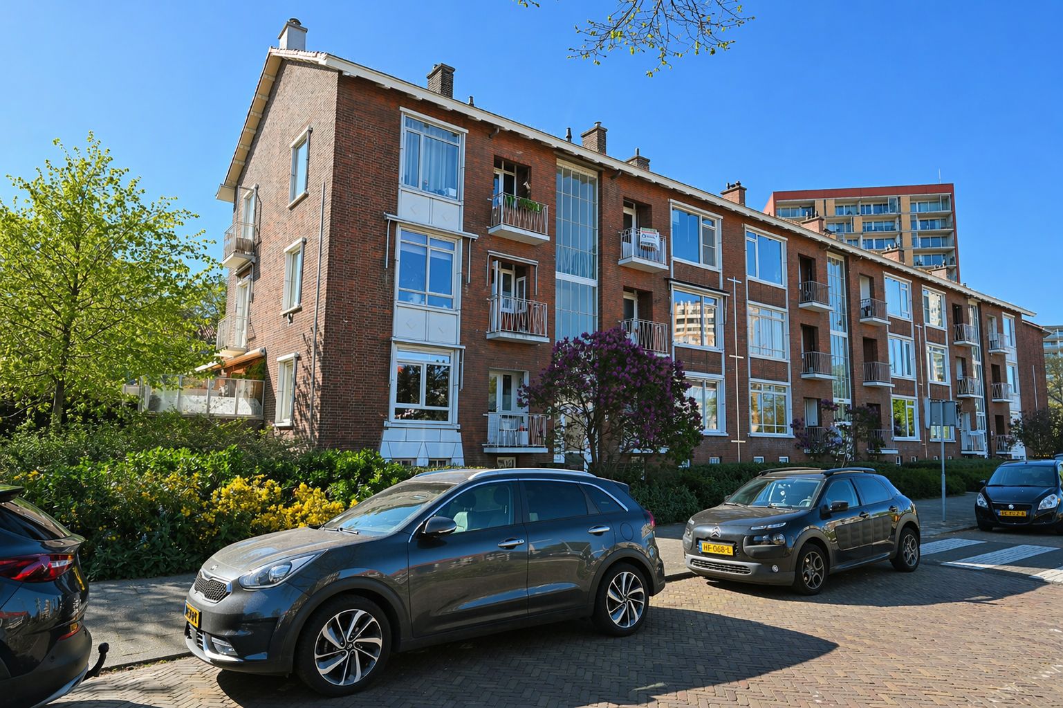 Prins Bernhardlaan 143 