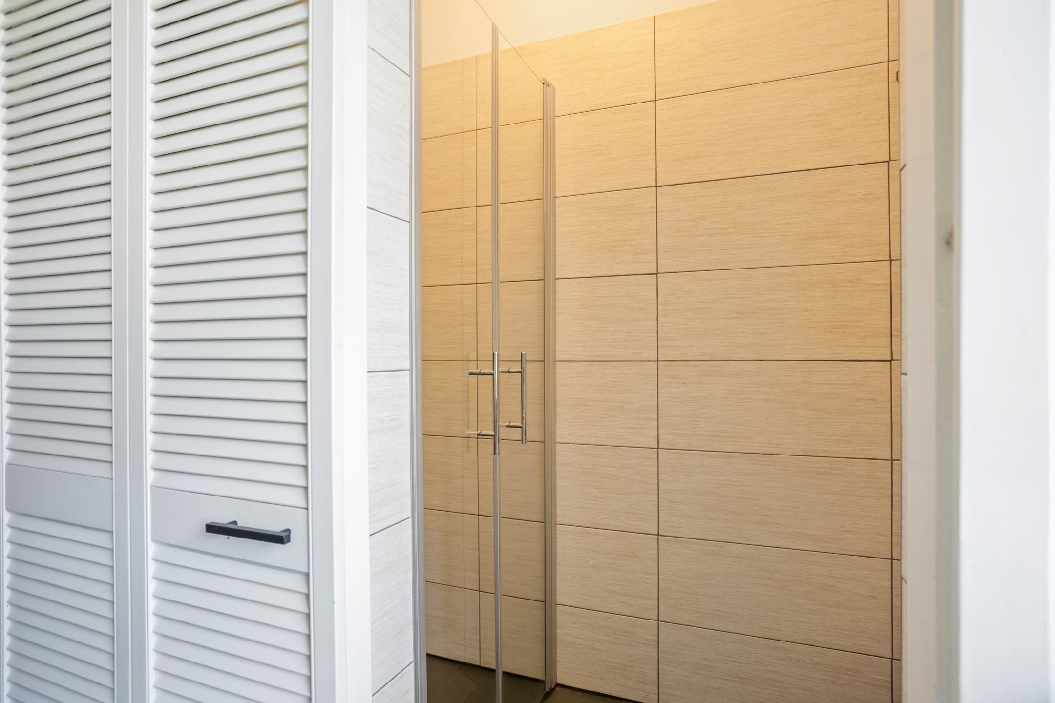 Spacious 3-bedroom apartment with south and west facing balconies — 21