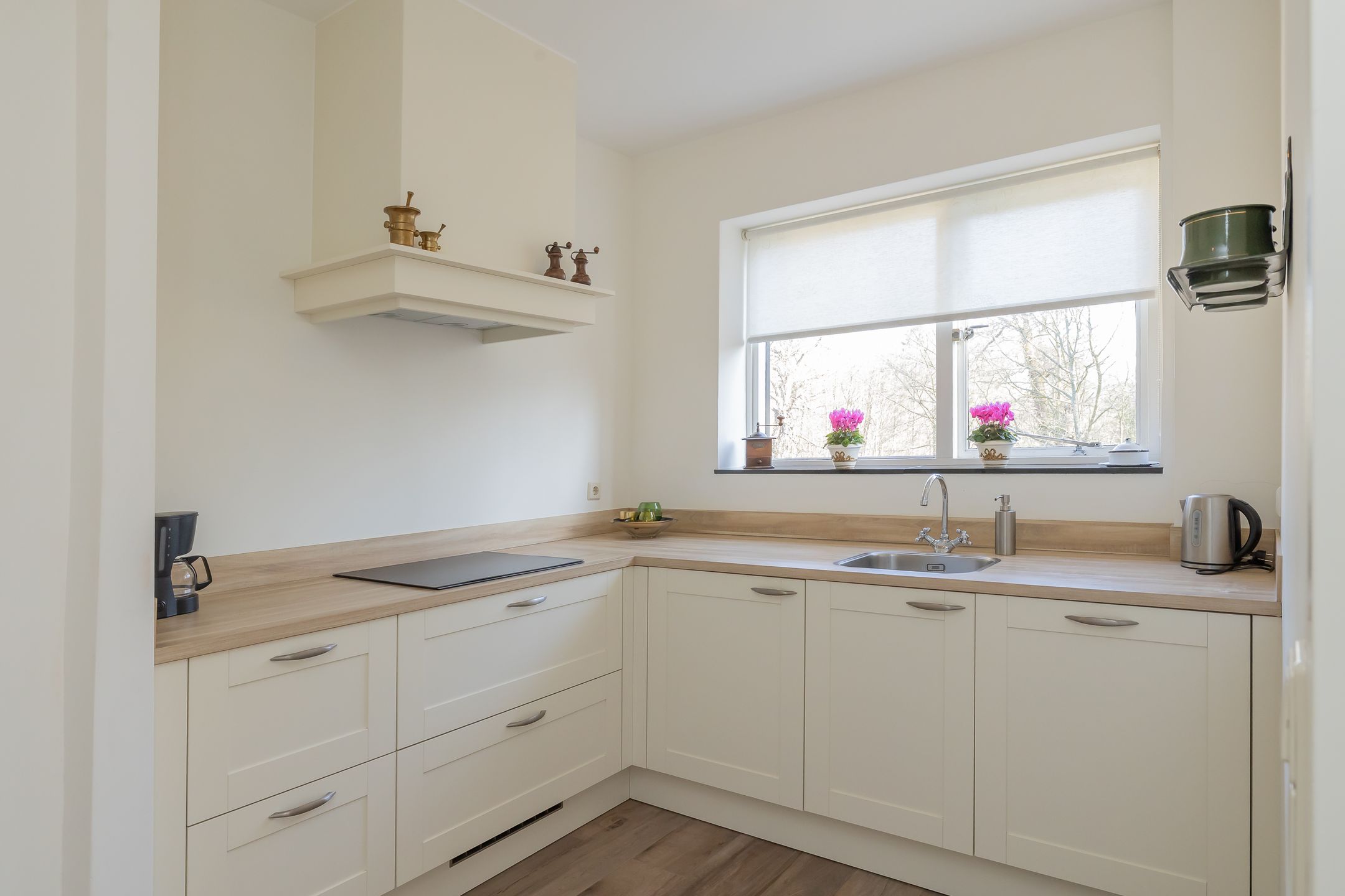 Photo 27 of Binnenweg 6-F128