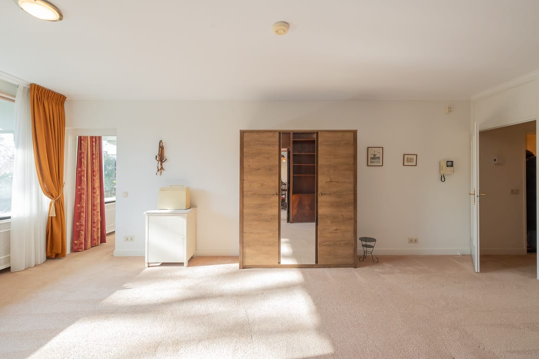 Photo 32 of Binnenweg 6-F128