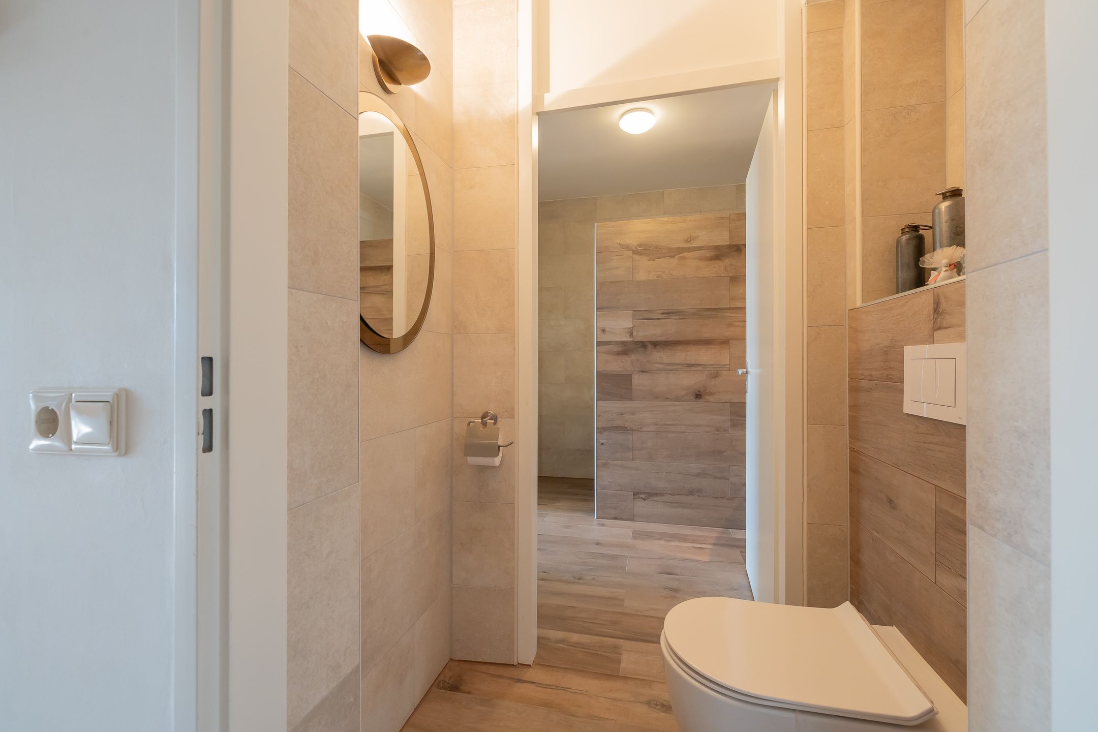 Photo 42 of Binnenweg 6-F128