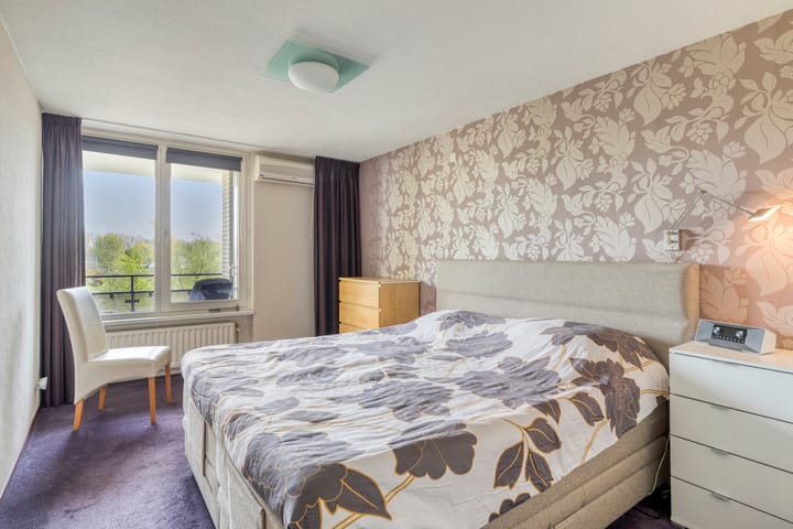 Foto 4 van Schout van Raesfeltstraat 107