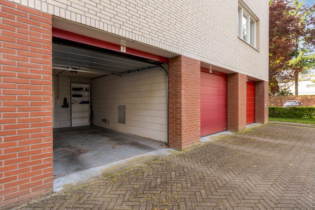 Photo 22 of Schout van Raesfeltstraat 107