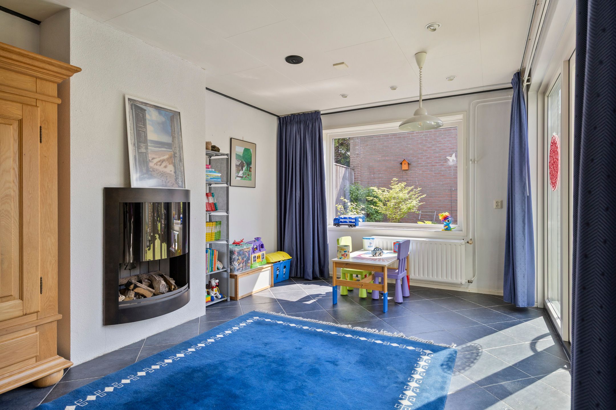 Surprisingly spacious and light detached family home with garden room — 18