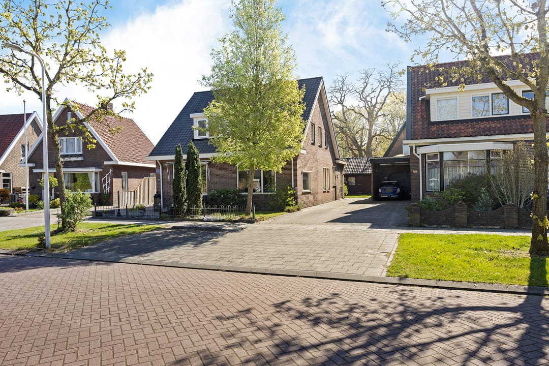 Photo 32 of Zuiderweg 87