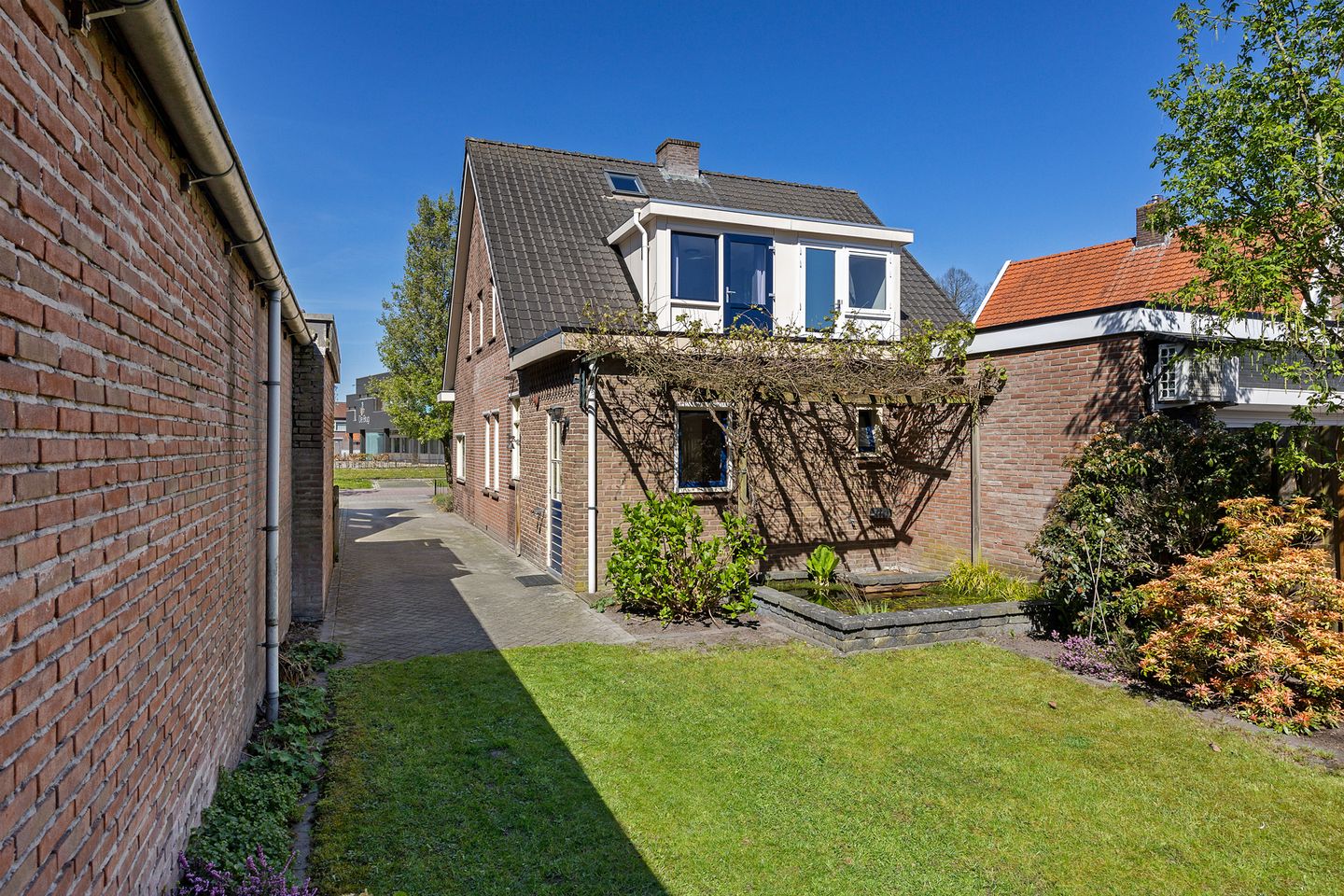 Photo 4 of Zuiderweg 87