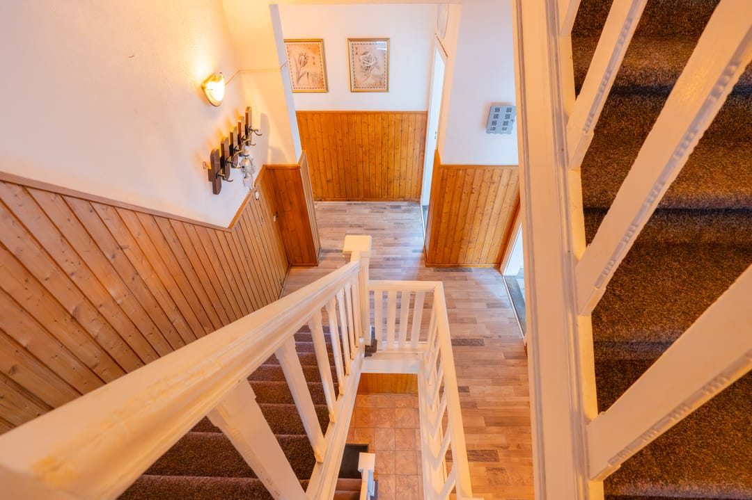 Unique former hospitality property in the heart of Horst with spacious living and multiple rooms — 31
