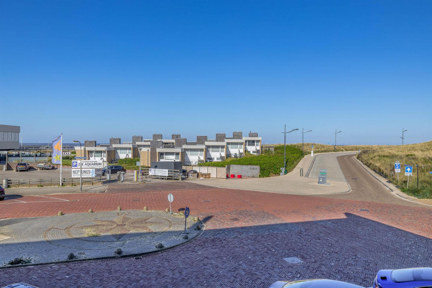 Eye-catching 3-room apartment with 2 bedrooms in top seaside location — 40