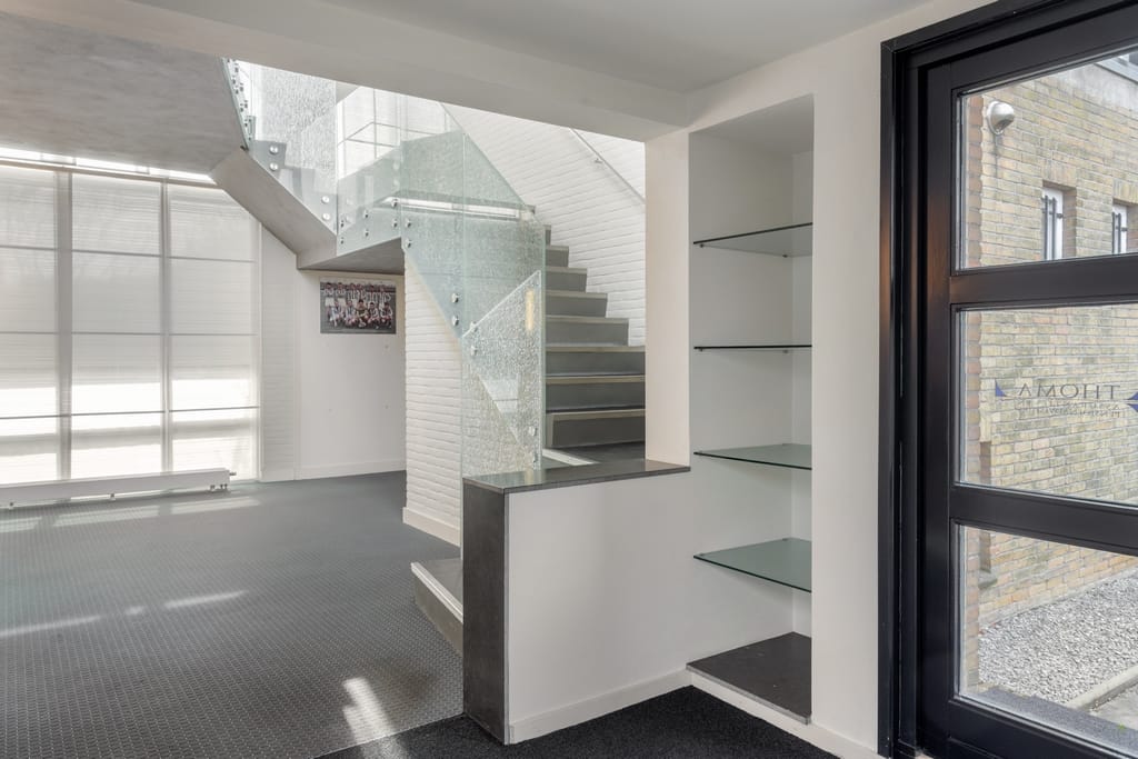 View photo 3 of Leliestraat 21