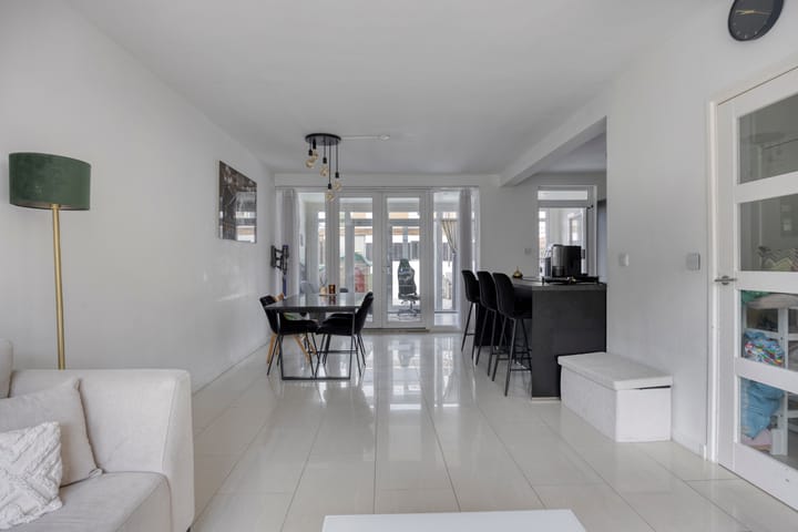 Foto 3 van Aert van Nesstraat 2