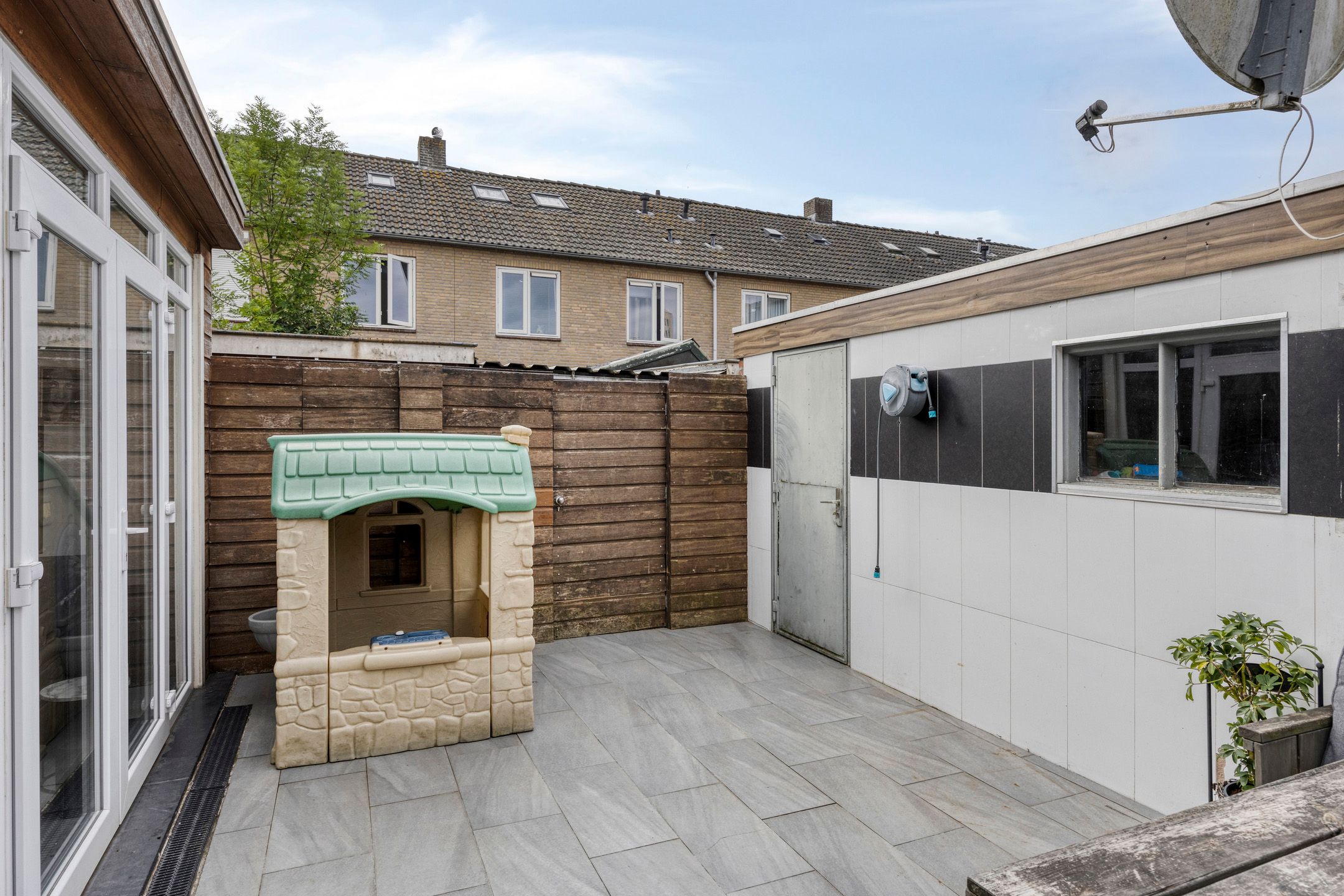 Foto 30 van Aert van Nesstraat 2