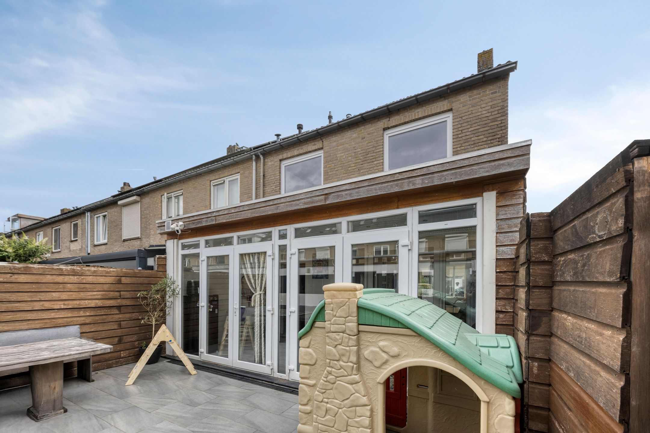 Foto 33 van Aert van Nesstraat 2