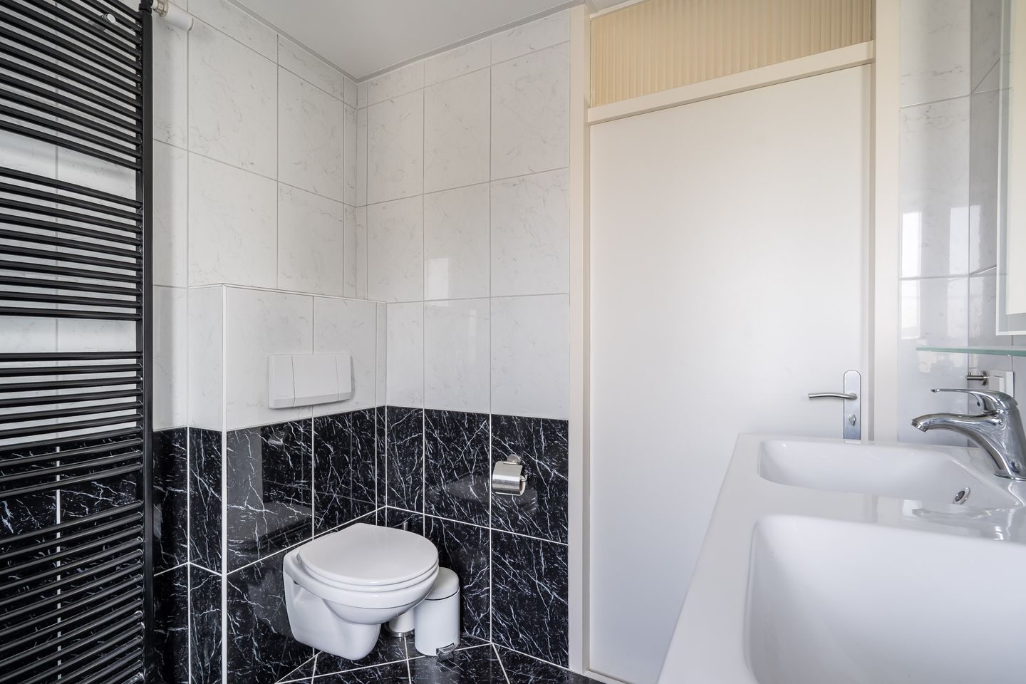 Photo 35 of Klaproosstraat 49