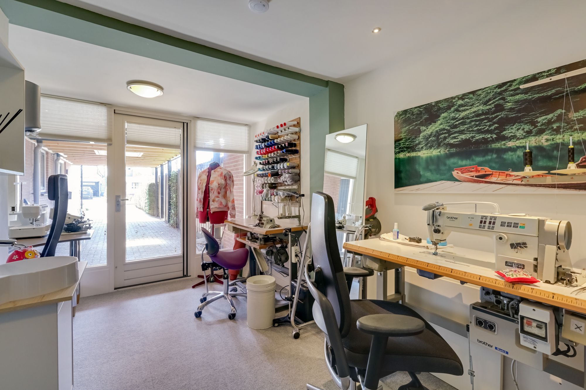 Photo 24 of Beekstraat 84