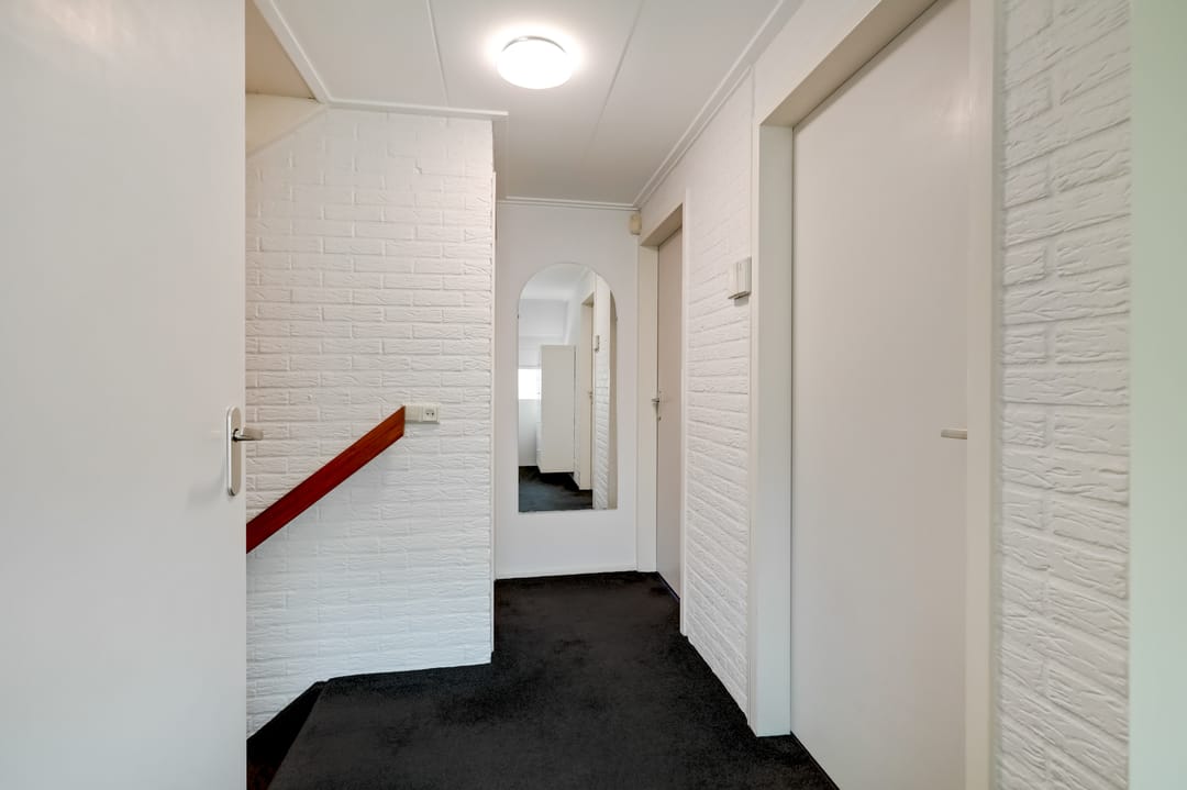 Photo 37 of Beekstraat 84