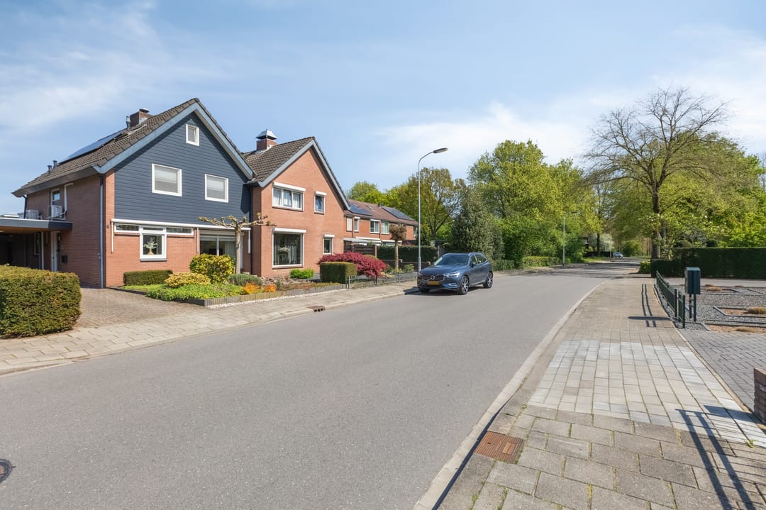 Photo 56 of Beekstraat 84