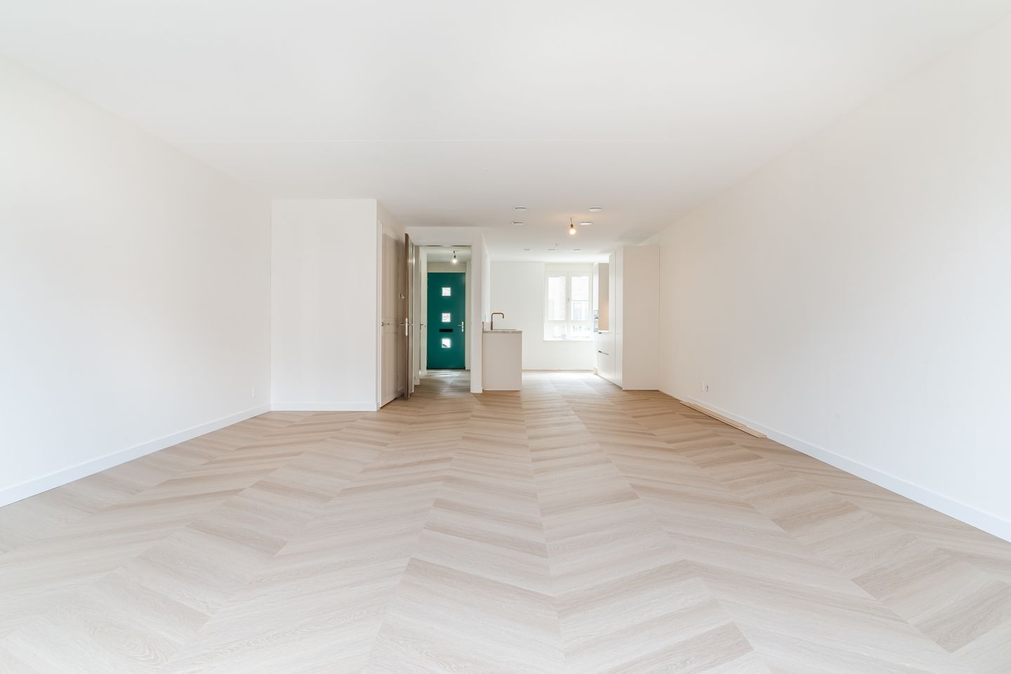 Photo 10 of Patroon 13