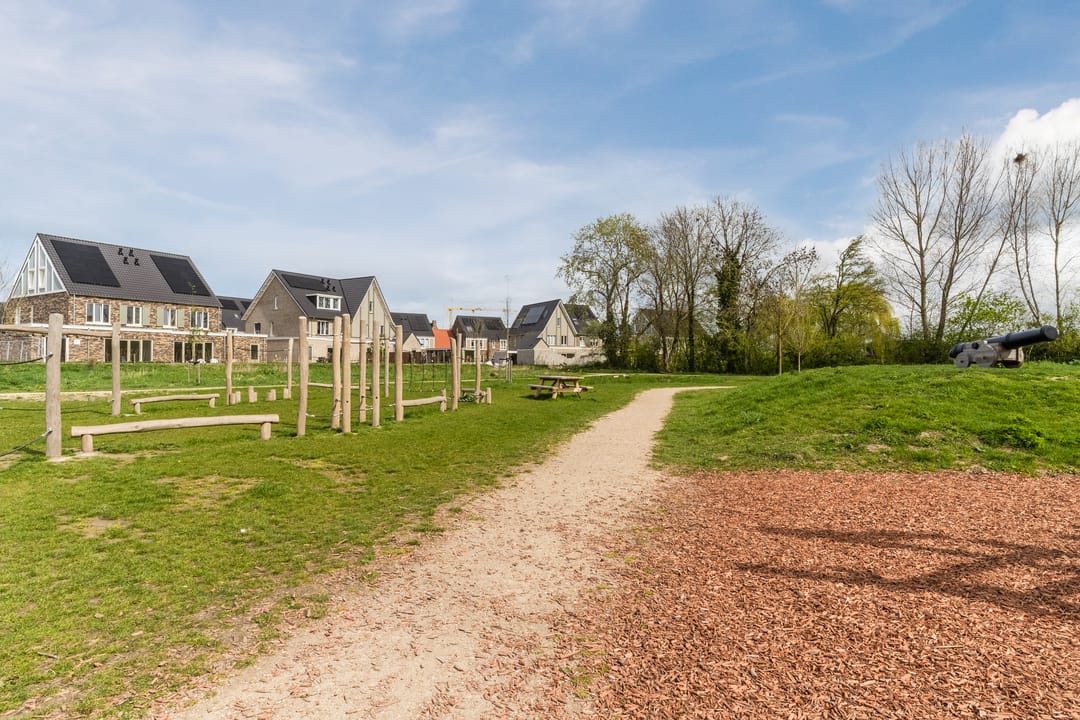 Photo 38 of Patroon 13