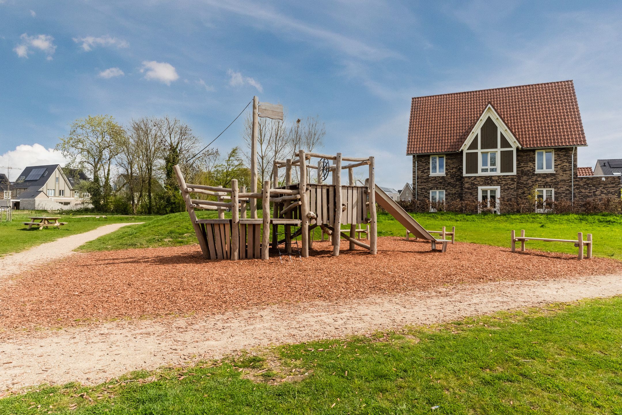 Photo 36 of Patroon 13